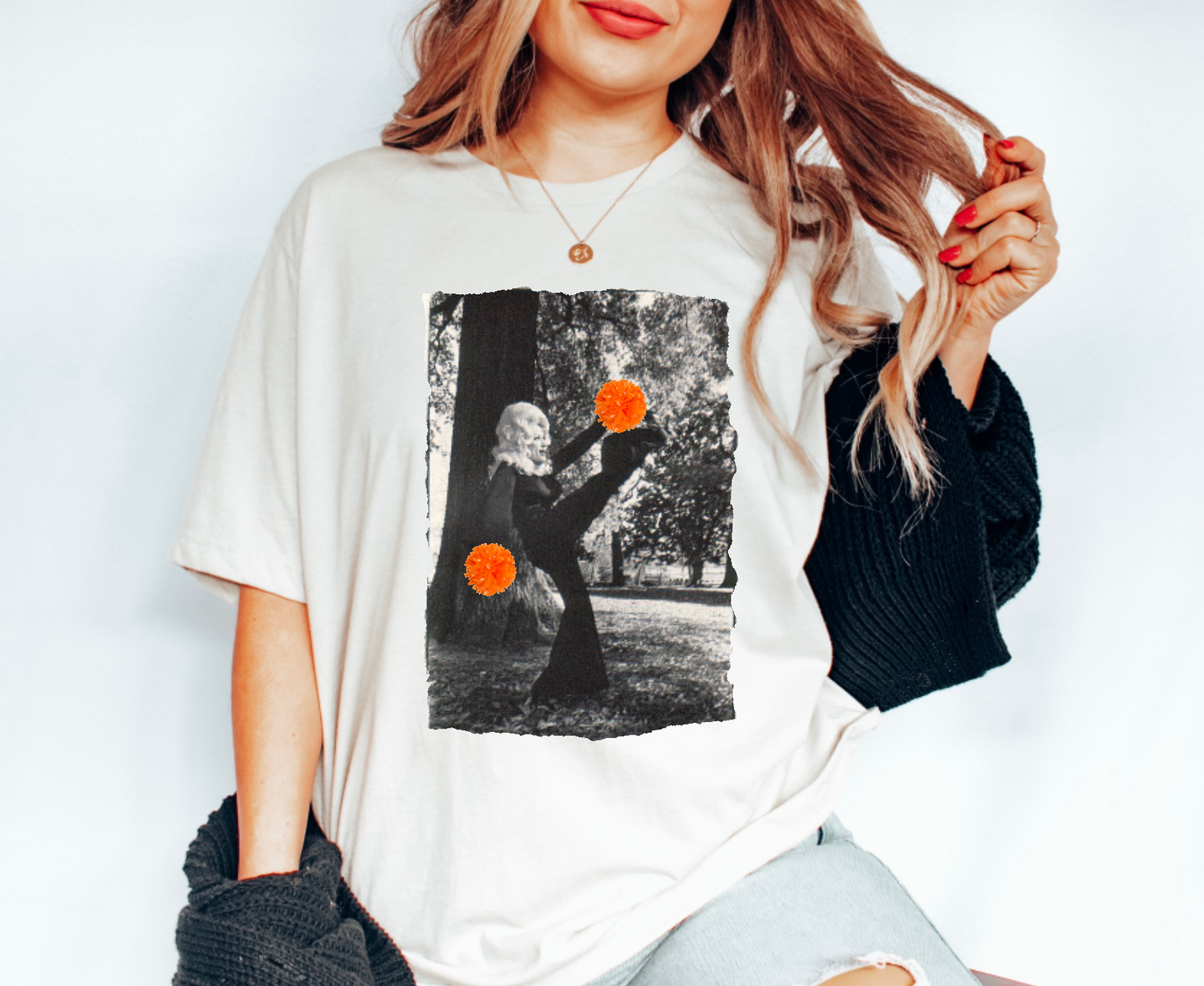 Dolly Tennessee Orange Pom Poms