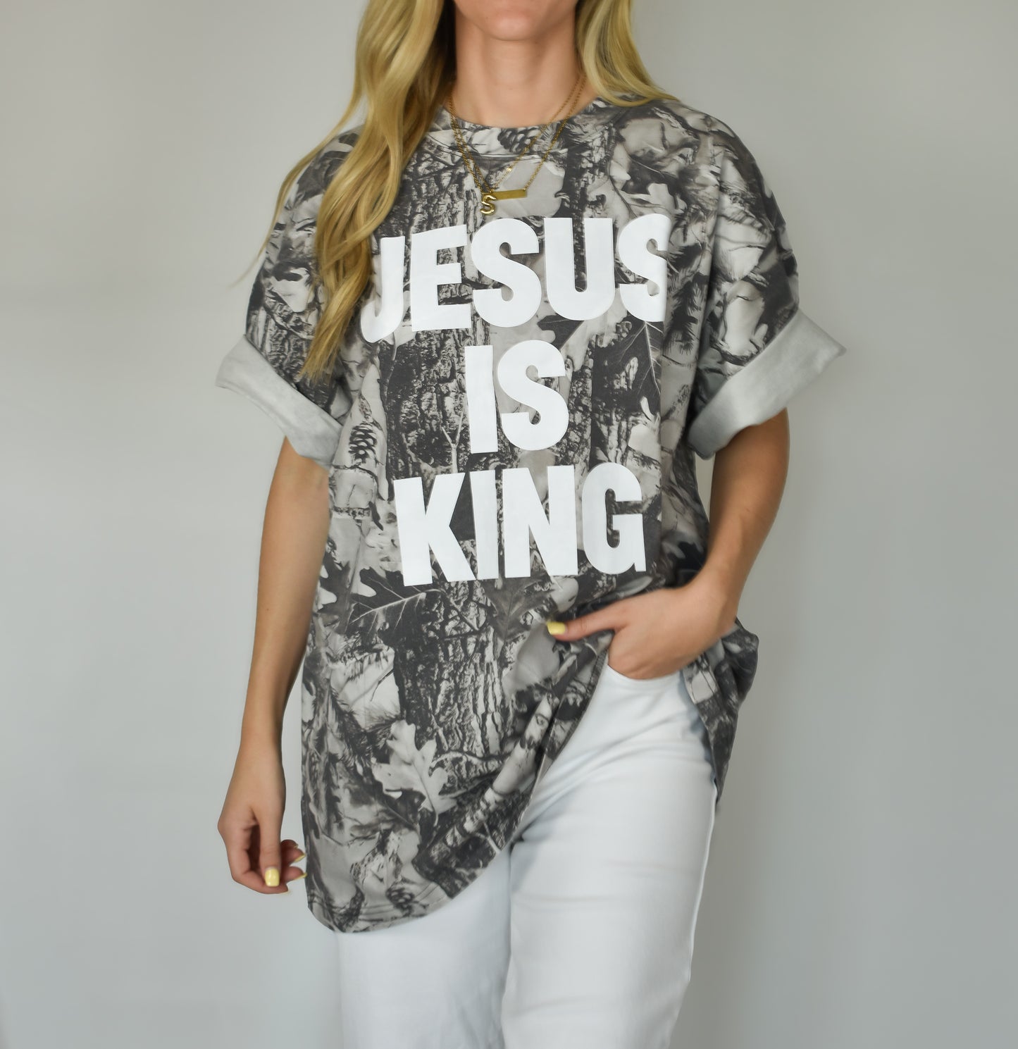 Jesus is King camo