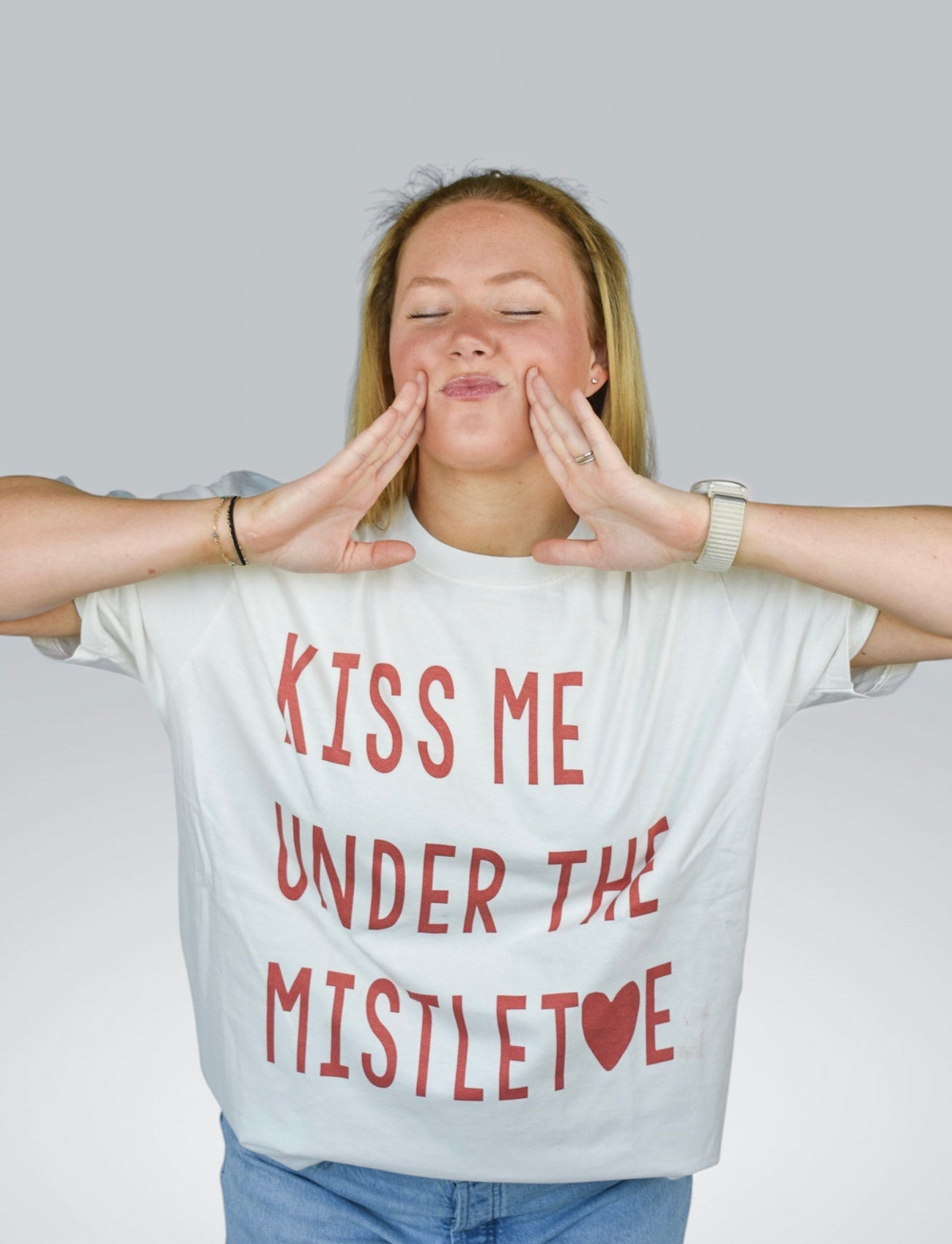 Kiss Me Under The Mistletoe - Vintage White