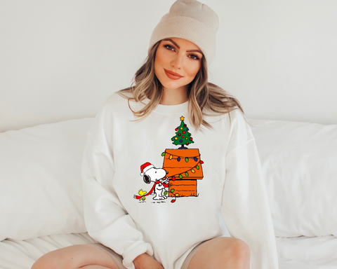 Christmas Snoopy crewneck sweatshirt